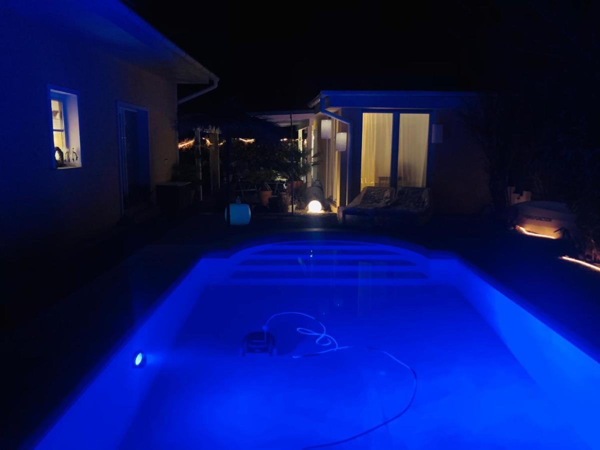 Apartment Tinyhouse Mit Pool, Outdoor Whirlpool Und Garten Petershagen-Eggersdorf ภายนอก รูปภาพ