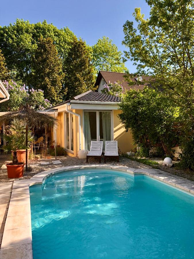 Apartment Tinyhouse Mit Pool, Outdoor Whirlpool Und Garten Petershagen-Eggersdorf ภายนอก รูปภาพ